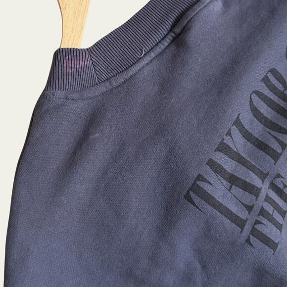 NEW Taylor Swift THE ERAS TOUR Blue Crewneck Sweatshirt sz 2XL *Flaw - Picture 5 of 5